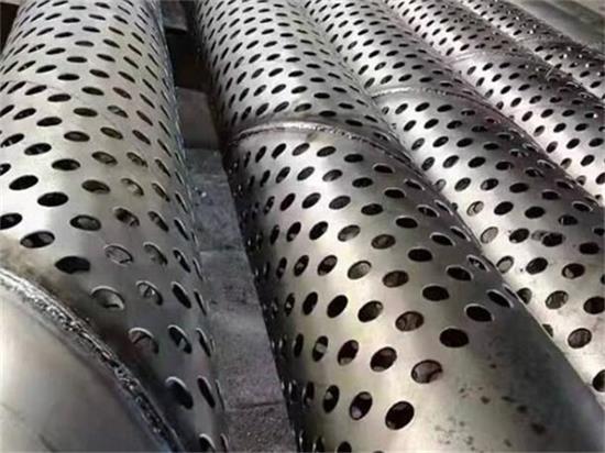 拉萨圆孔滤水管厂家